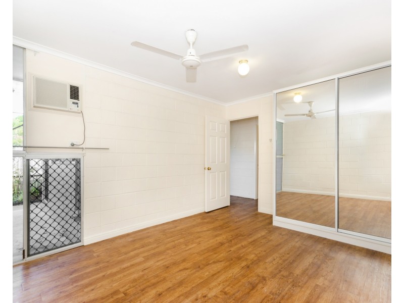 4/20 Carmody Street, Hermit Park QLD 4812