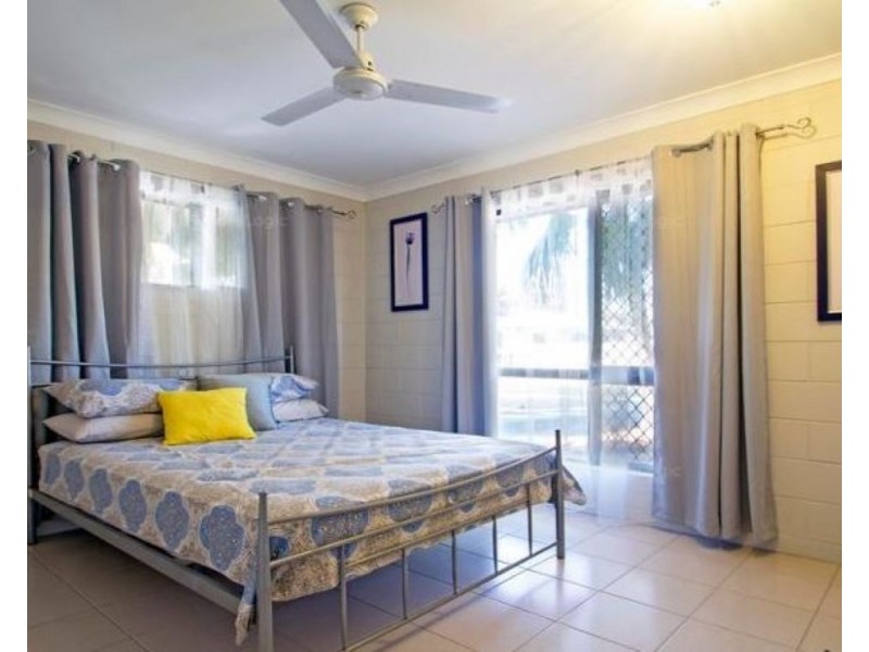 36 Wayne Street, Kelso QLD 4815