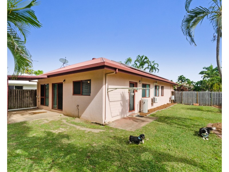 2 Clarence Court, Kirwan QLD 4817