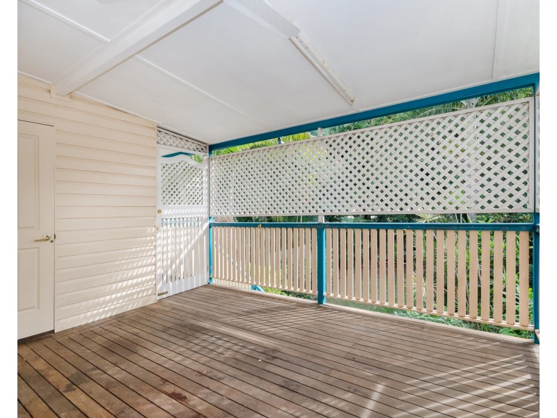 1/5  Humphrey Street, West End QLD 4810