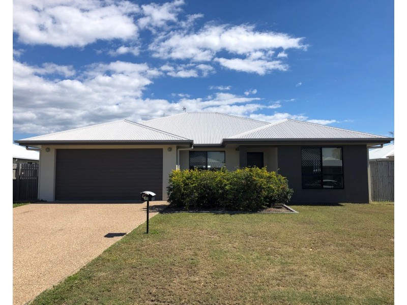 12 Smugglers Cove, Mount Low QLD 4818