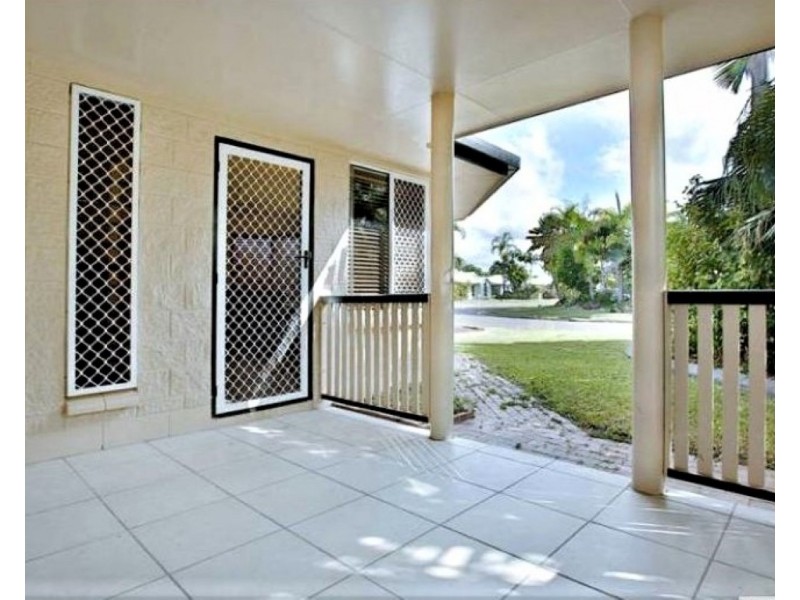 30 Colchester Crescent, Kirwan QLD 4817