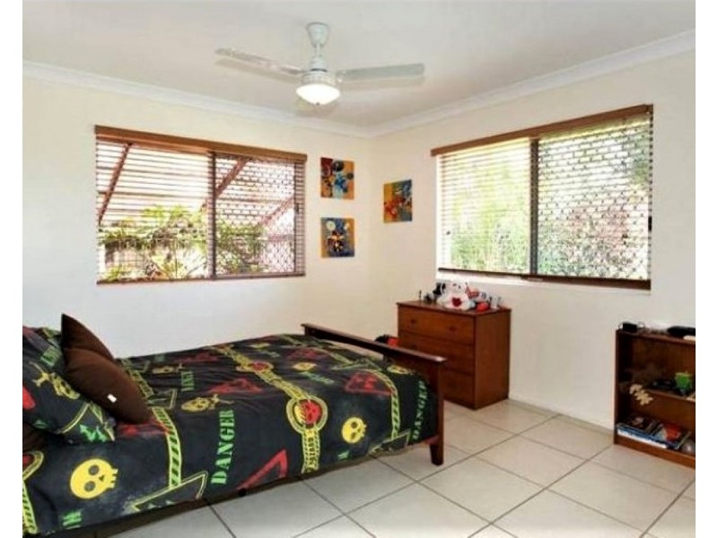30 Colchester Crescent, Kirwan QLD 4817