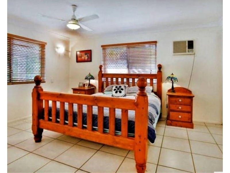 30 Colchester Crescent, Kirwan QLD 4817