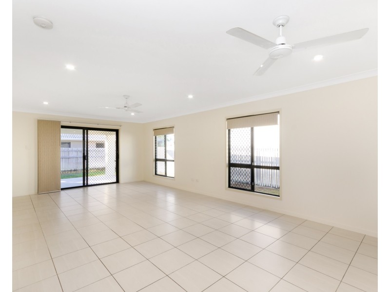 13 Bremer Court, Bohle Plains QLD 4817