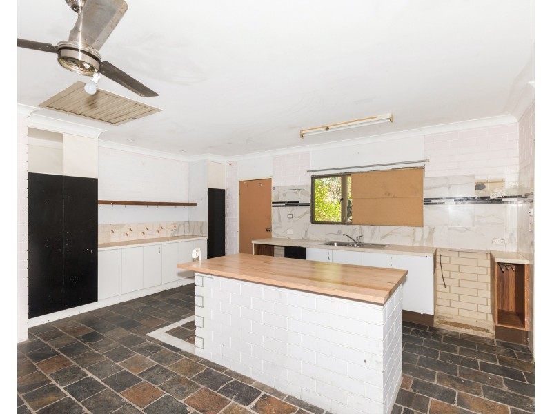 8 Buunong Avenue, Kelso QLD 4815