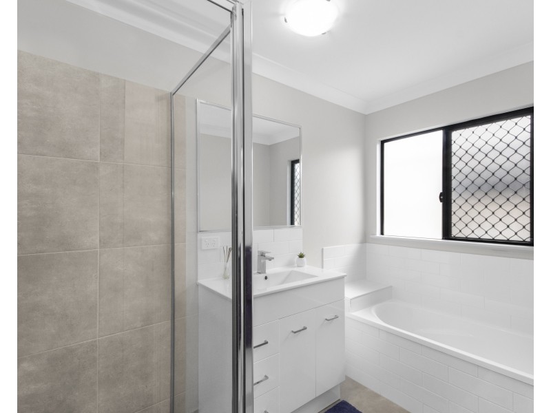 28 Dorney Street, Oonoonba QLD 4811