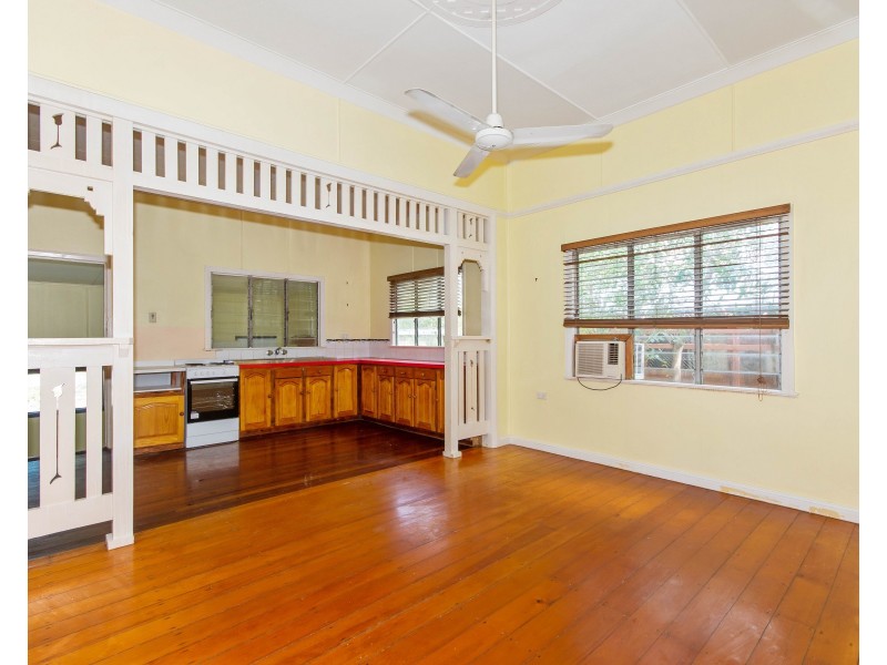 1447 Riverway Drive, Kelso QLD 4815