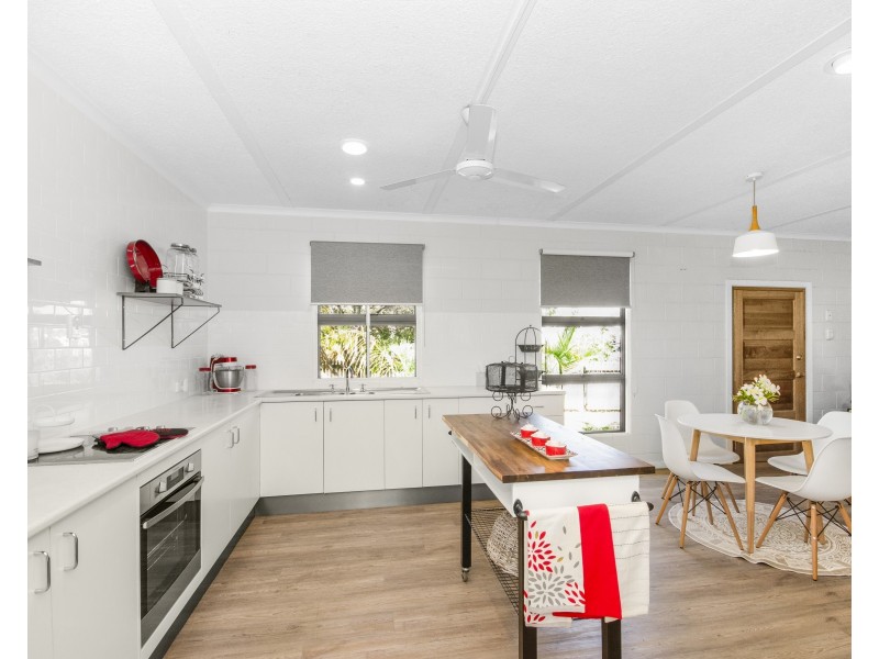 5 Lanark Street, Kirwan QLD 4817