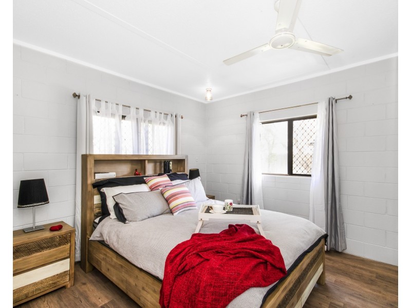 5 Lanark Street, Kirwan QLD 4817