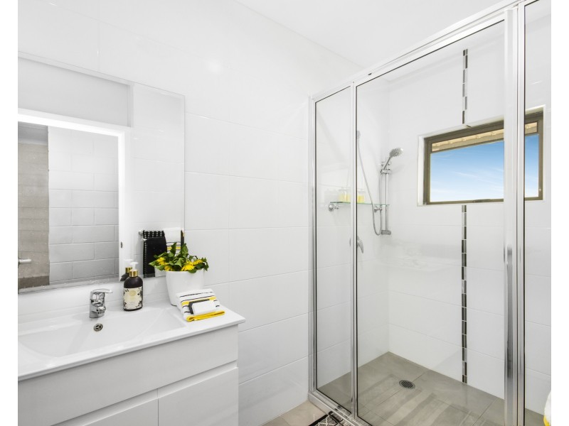 5 Lanark Street, Kirwan QLD 4817