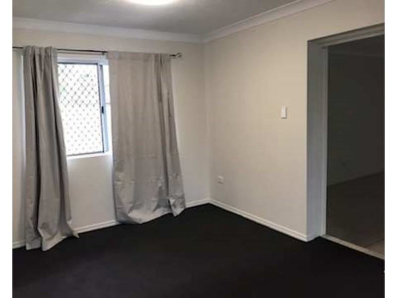 6 Childers Court, Kirwan QLD 4817