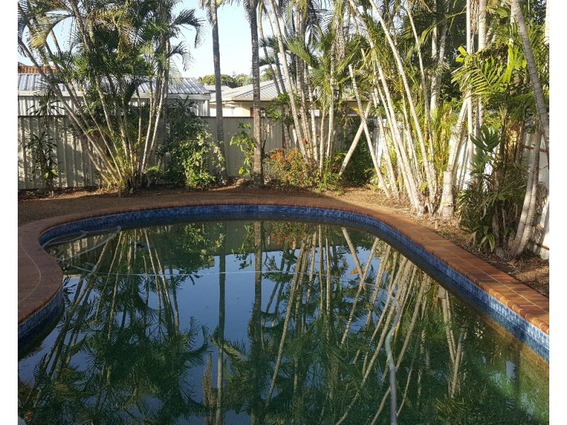 6 Childers Court, Kirwan QLD 4817