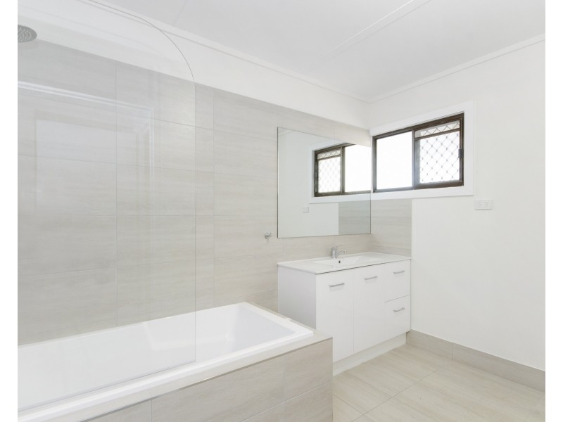 41 Althaus Parade, Yabulu QLD 4818