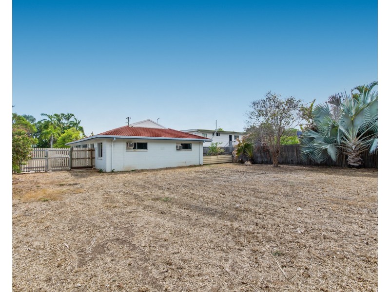 6 Dalton Street, Wulguru QLD 4811