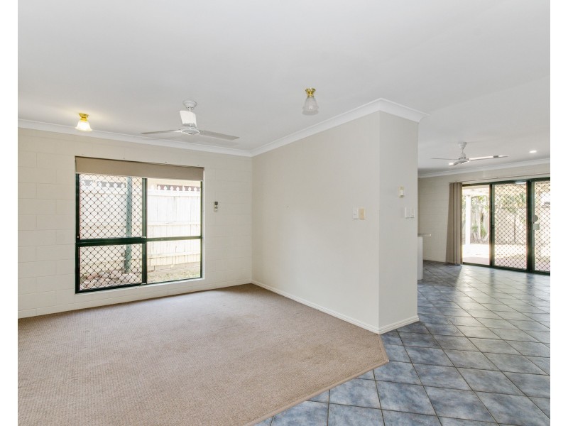 33 Templeton Cres, Douglas QLD 4814