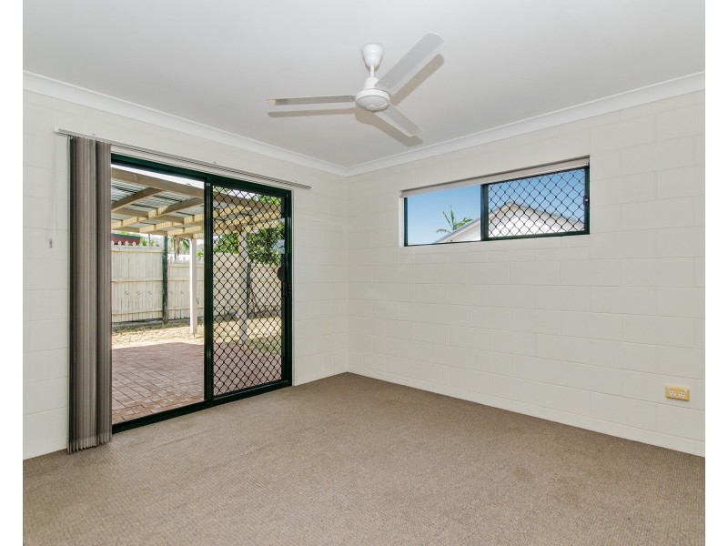 33 Templeton Cres, Douglas QLD 4814