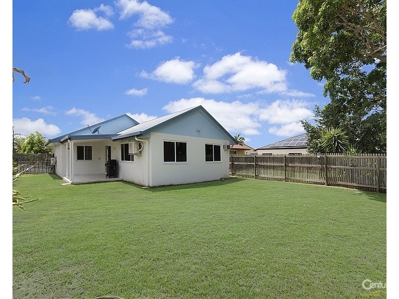 9 Michelia Close, Kirwan QLD 4817