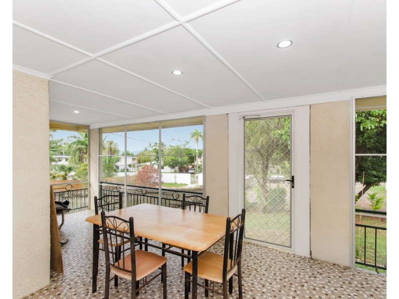 80 Primrose Street, Belgian Gardens QLD 4810