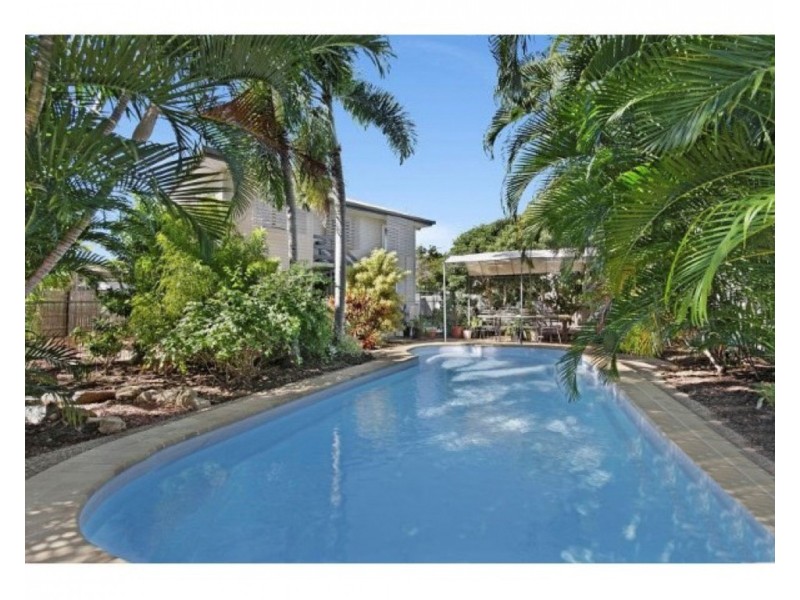 27 McLean Street, Gulliver QLD 4812
