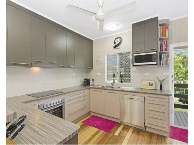 27 McLean Street, Gulliver QLD 4812