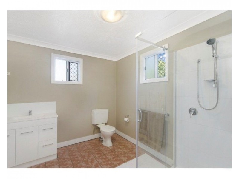 27 McLean Street, Gulliver QLD 4812