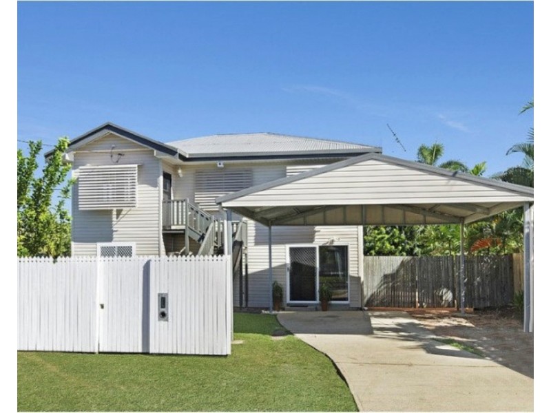 27 McLean Street, Gulliver QLD 4812