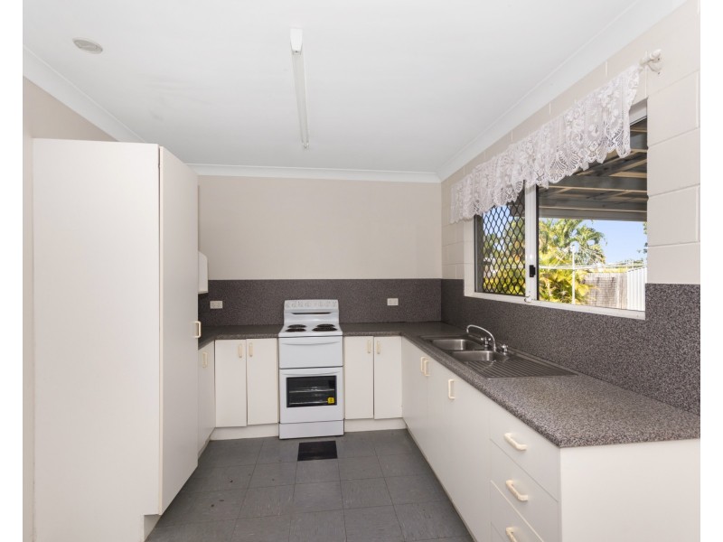 13 CAMPION CIRCUIT, Kirwan QLD 4817