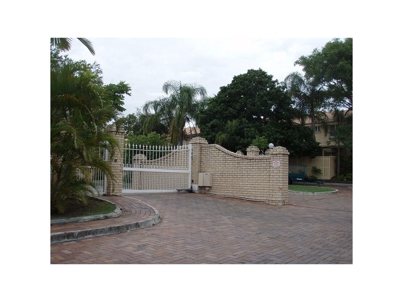 15 Vitko St, Woodridge QLD 4114