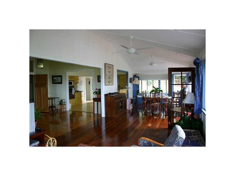 7 Raymond Terrace, Yeppoon QLD 4703
