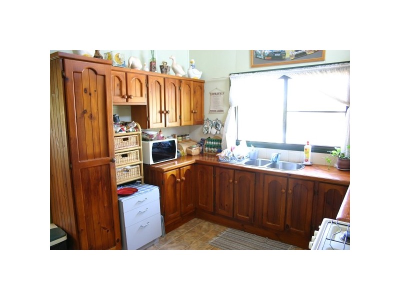 430 Lakes Creek Road, Lakes Creek QLD 4701