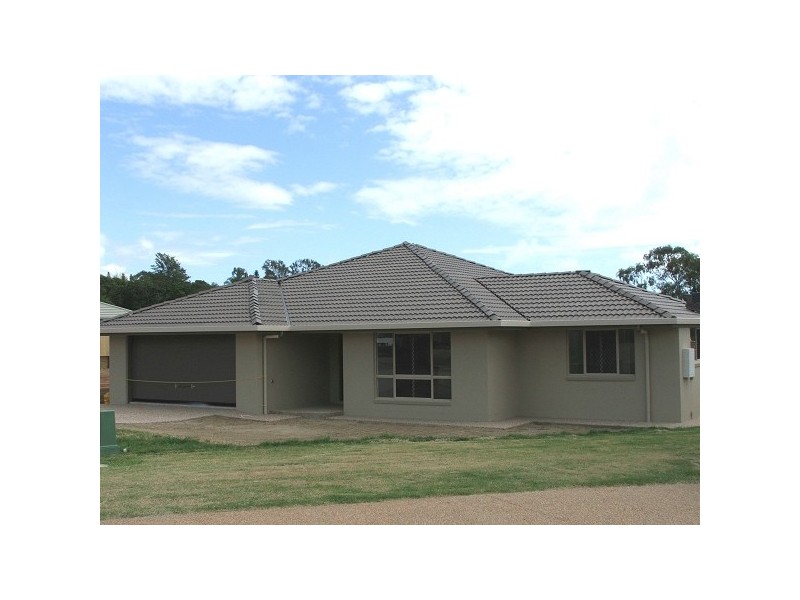 4 Downs Field Place, Taroomball QLD 4703