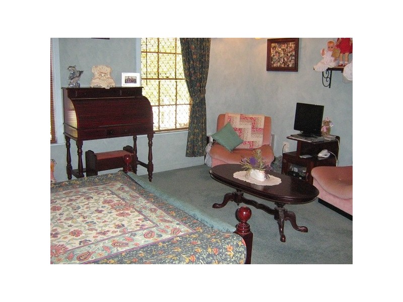 54 Spring Creek Close, The Caves QLD 4702