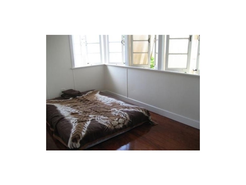 178 Dean Street, Berserker QLD 4701