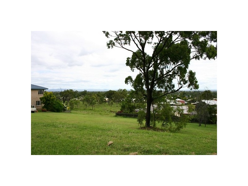 43 Rosewood Drive, Norman Gardens QLD 4701
