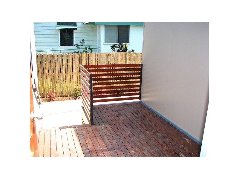 9 Dingwall Street, Keppel Sands QLD 4702