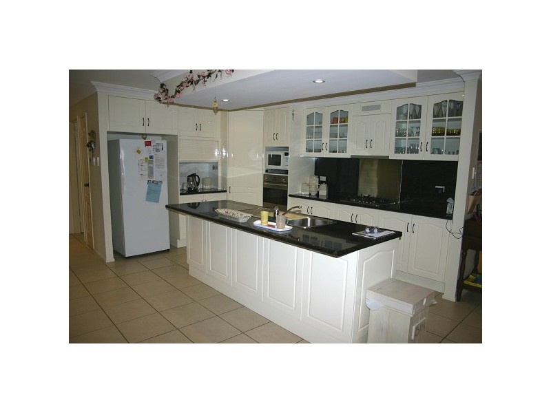 39 Kristie Drive, Rockyview QLD 4701