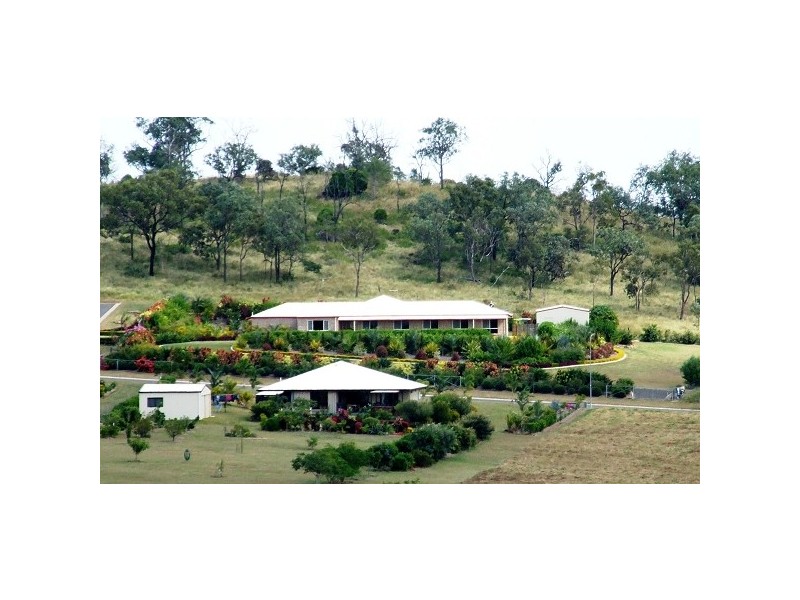 2 Fairmont Terrace, Rockyview QLD 4701
