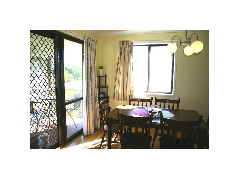 9 Leeds Avenue, Kawana QLD 4701