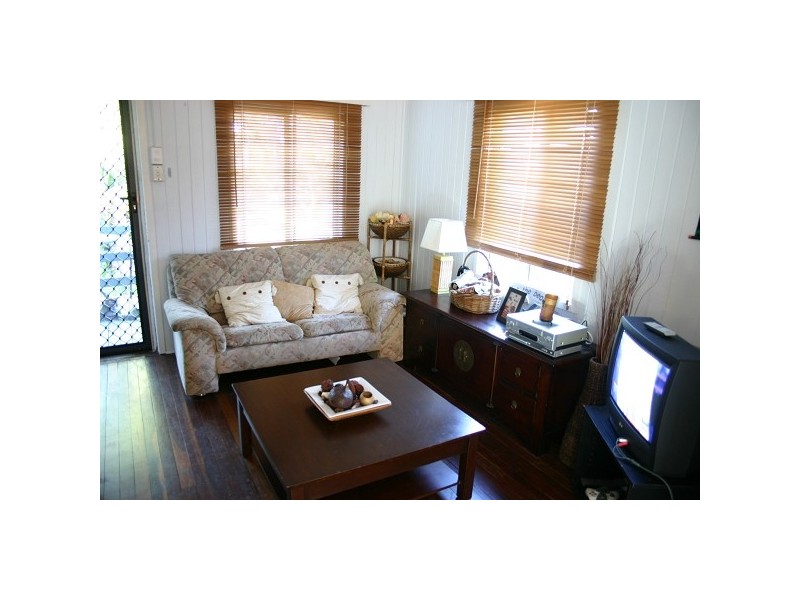 17 Ross Street, Yeppoon QLD 4703