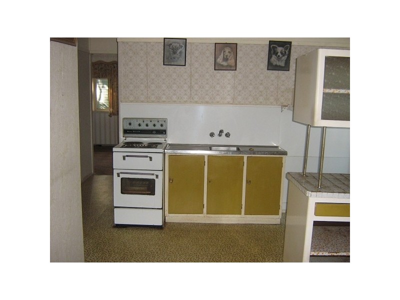 27 Brae Street, The Range QLD 4700