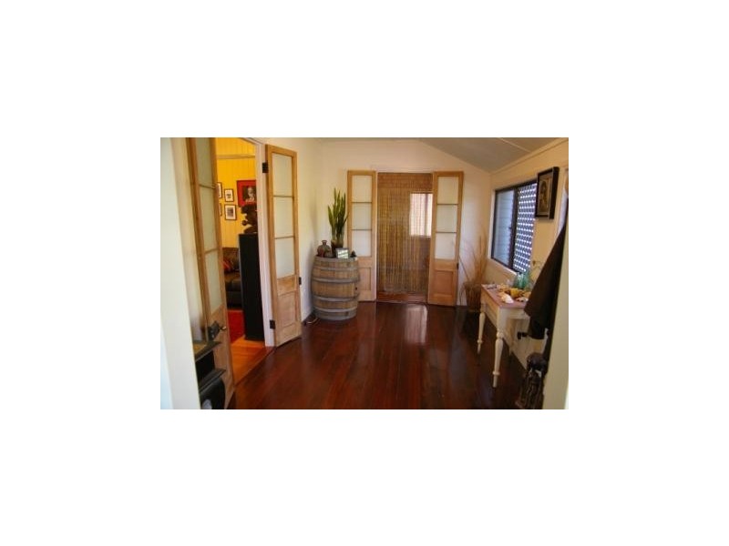 165 Cruikshank Street, Frenchville QLD 4701