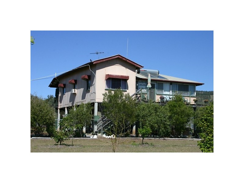 6 Waynes Lane, Bouldercombe QLD 4702