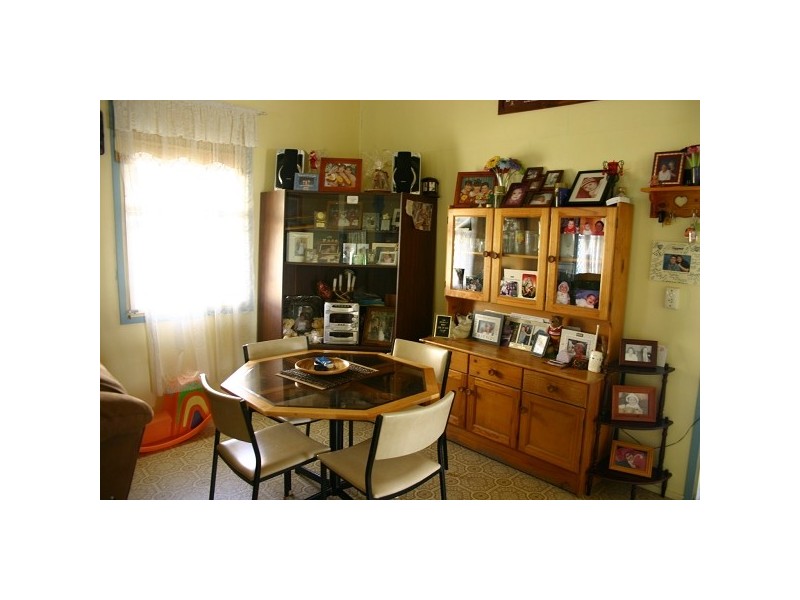 111 Caroline Street, Allenstown QLD 4700