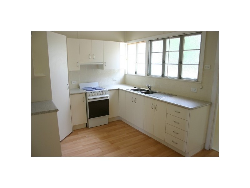 17 Millroy Street, The Range QLD 4700