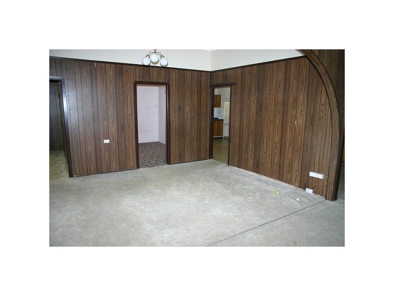 93 Leamington Street, Berserker QLD 4701