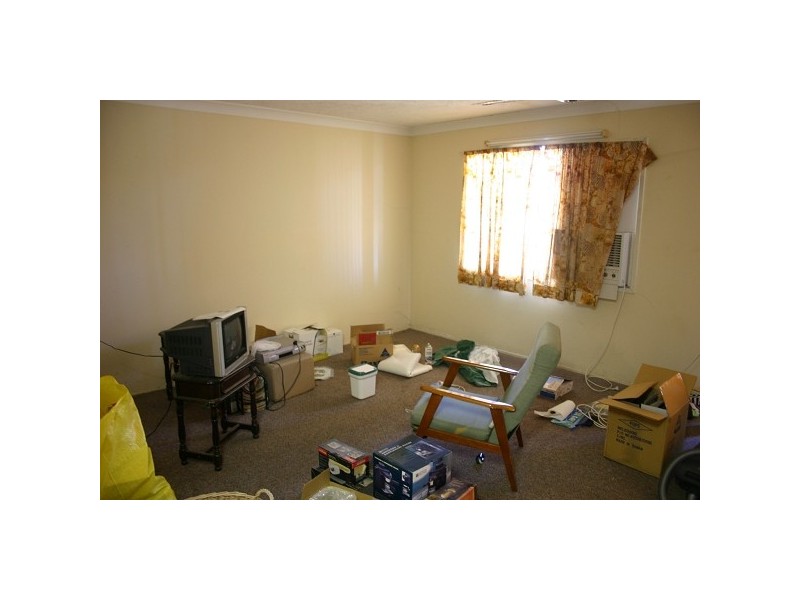 2 – 184 Talford Street, Allenstown QLD 4700