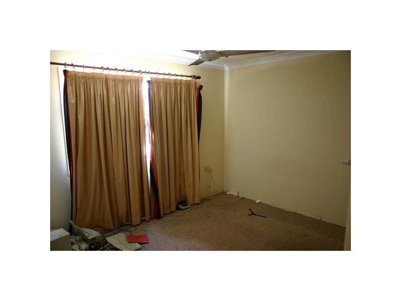 2 – 184 Talford Street, Allenstown QLD 4700