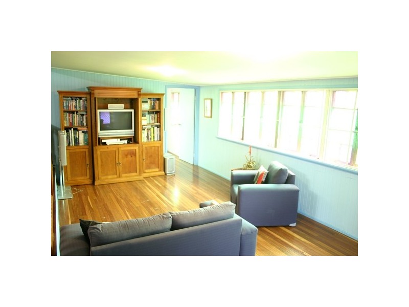 6 Kingel Street, Wandal QLD 4700