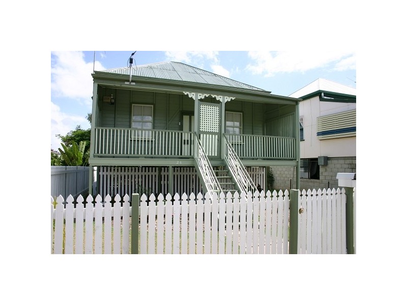 24 Larnach Street, Allenstown QLD 4700